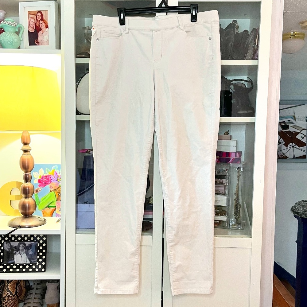 Stretchy Pull on Cream Corduroy Pants Size 14